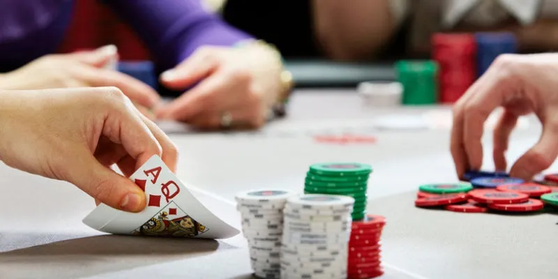 Các thứ hạng tay bài poker: Những điều bạn cần nắm vững 3 Xếp Hạng các thứ hạng tay bài poker