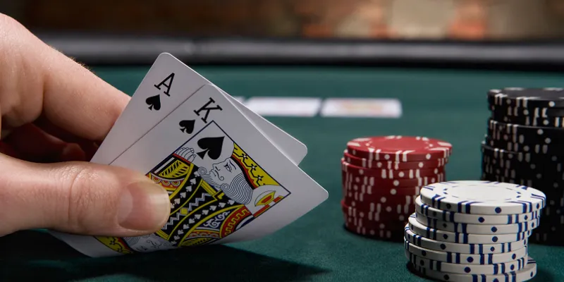 Cách chơi Poker thắng lớn: Chiến lược và mẹo từ các cao thủ 4 Khám phá cách chơi Poker thắng lớn anh em cần nắm