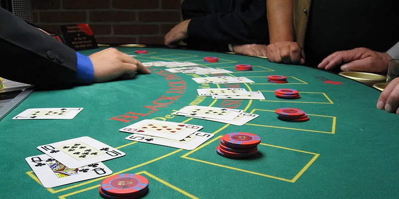 Mách bạn mẹo chơi blackjack thắng lớn từ các cao thủ 3 Đánh giá các xác suất trong trò chơi Blackjack